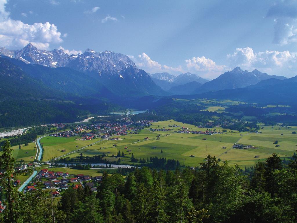 Beim Gschdoaga Apartment Mittenwald Exterior photo